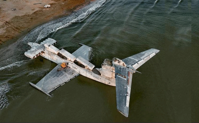 這架飛機會“鐵掌水上漂”，你會嗎？4.png
